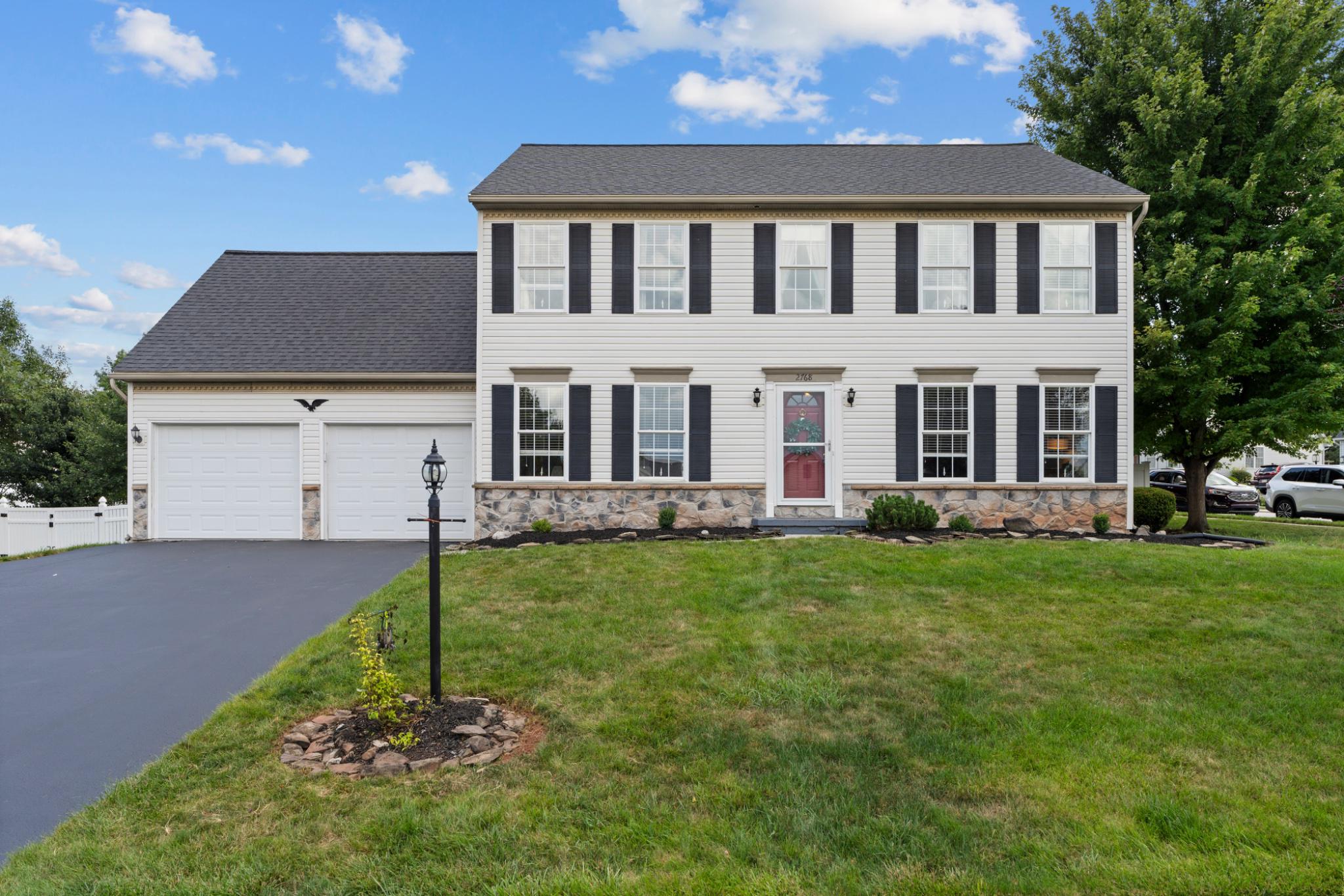 2768 Sparrow Dr — photo