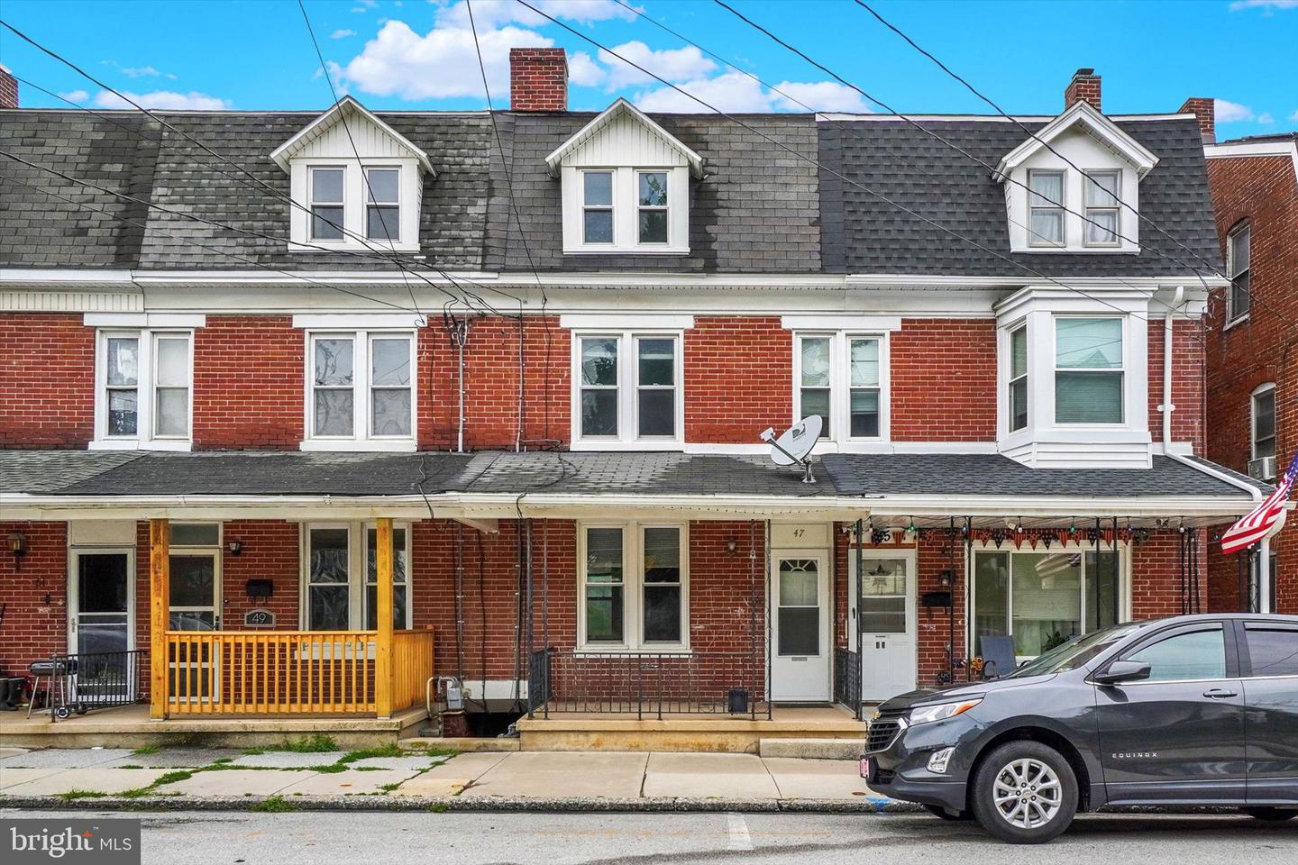 47 W Gay St — photo