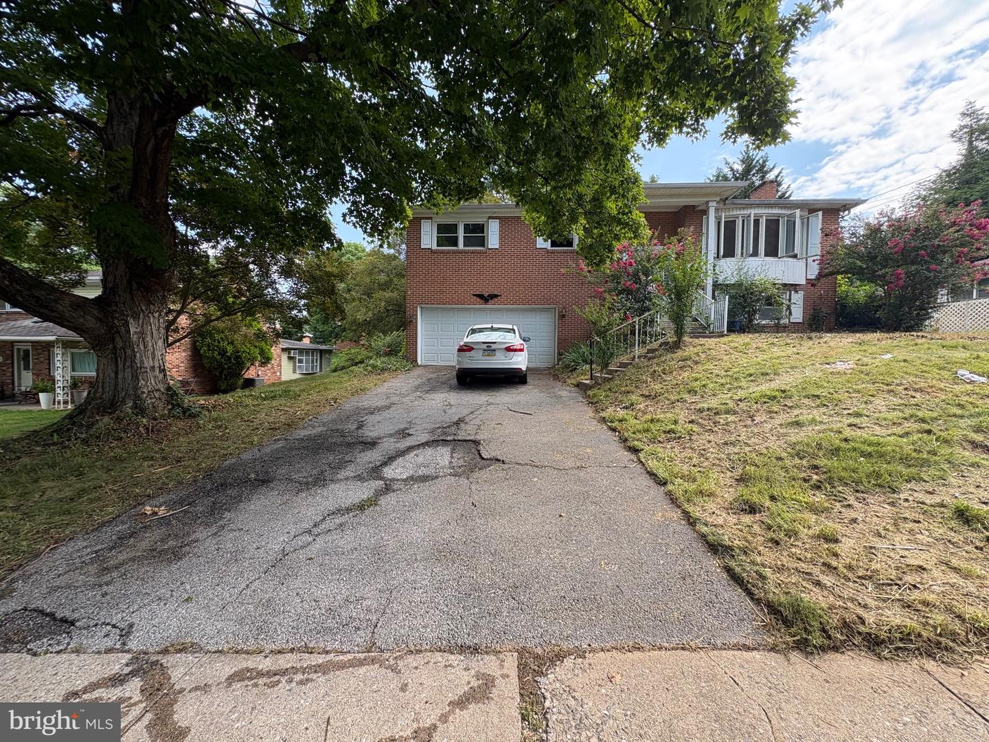 2575 Cambridge Road, York, PA 17402
