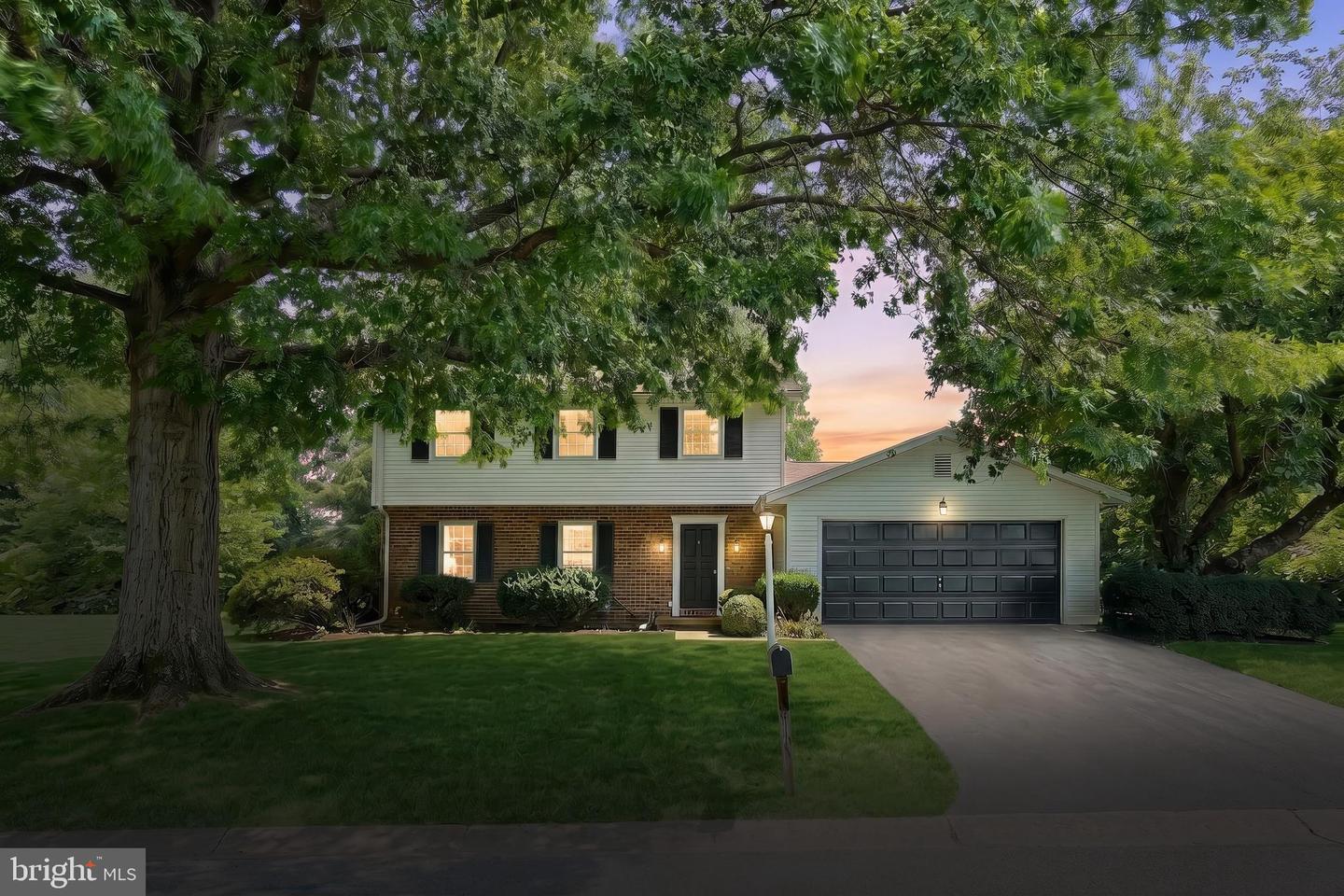 2156 Southbrook Dr — photo