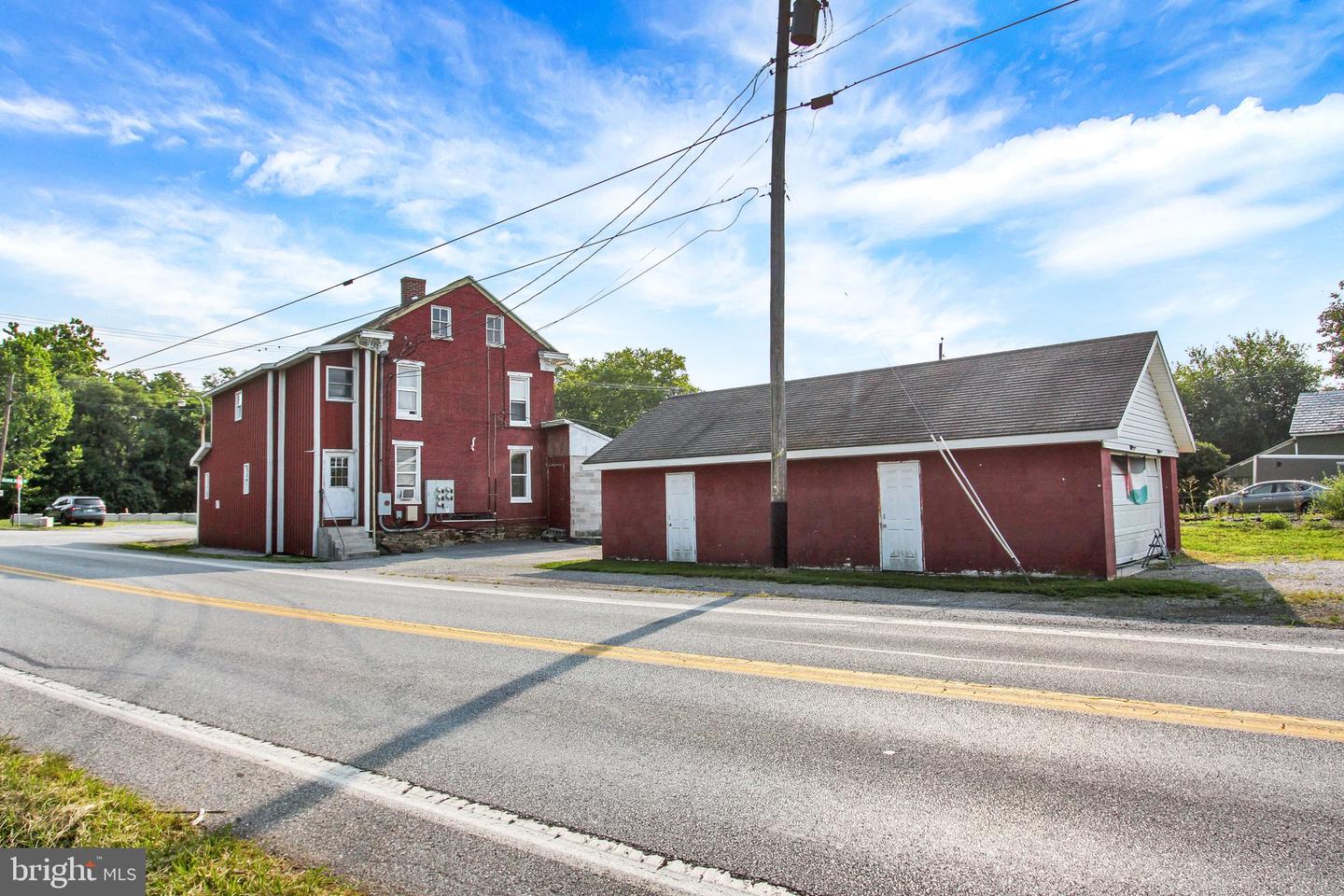 5998 Colonial Valley Road, Spring Grove, PA 17362 — photo 2