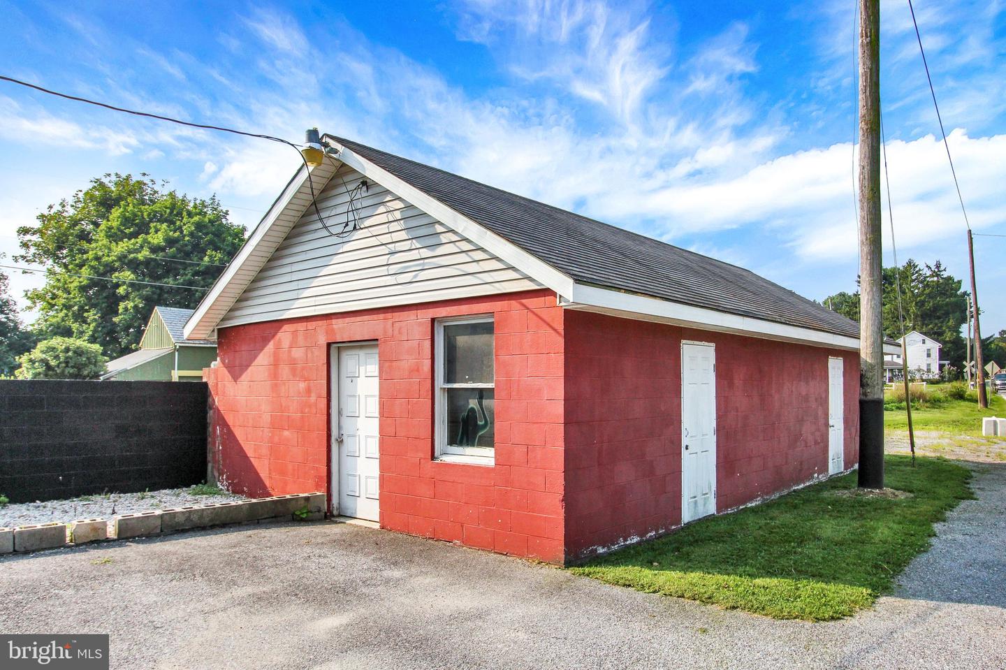 5998 Colonial Valley Road, Spring Grove, PA 17362 — photo 3