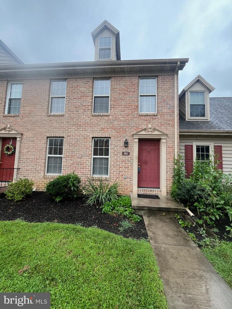 1113 Skyview Dr — photo