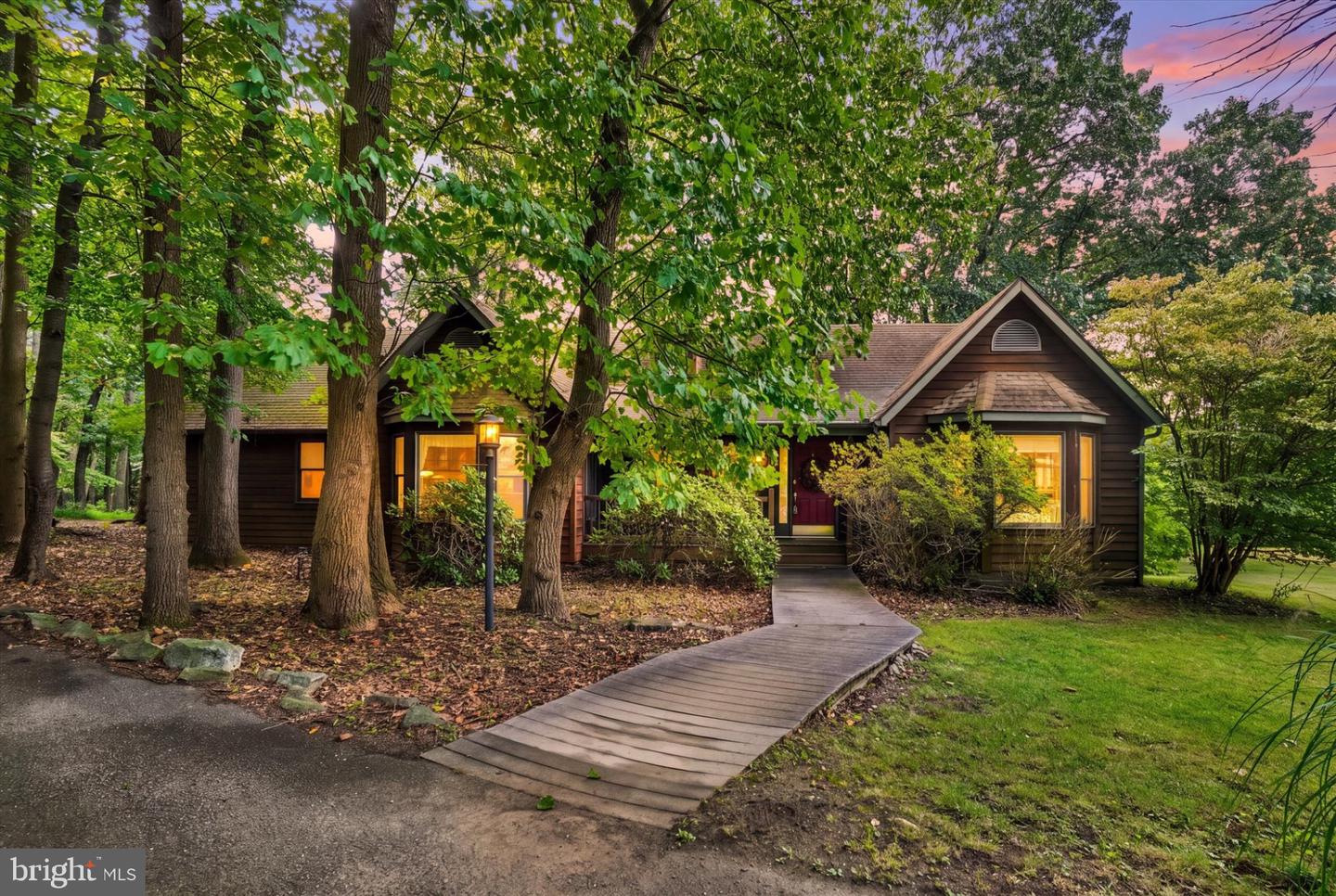 1110 Antler Dr — photo