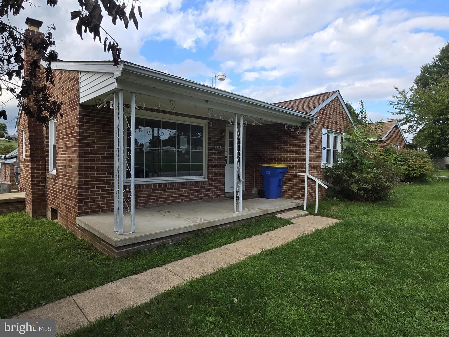 159 Woodland Ave — photo