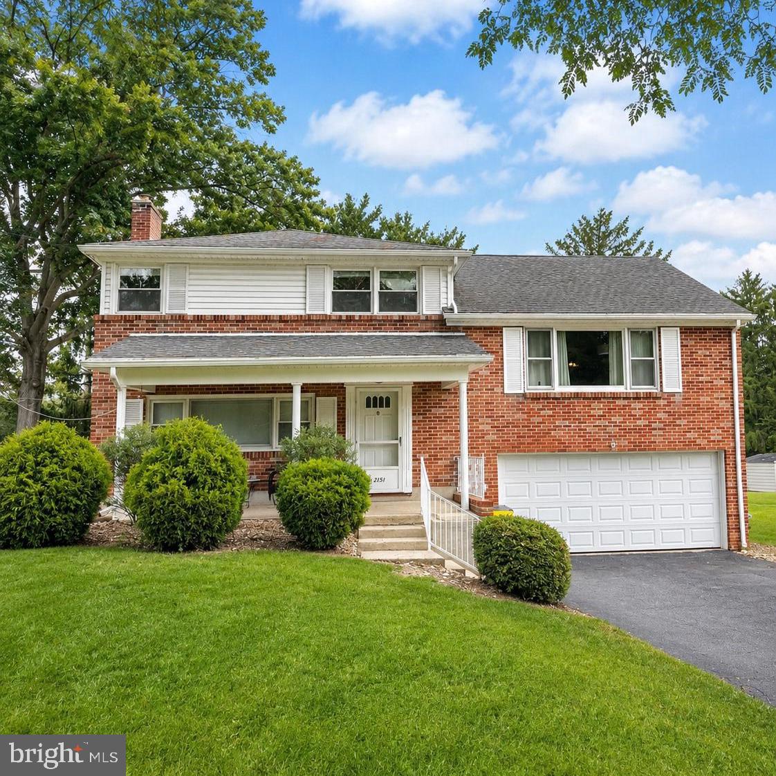 2131 Andover Dr — photo