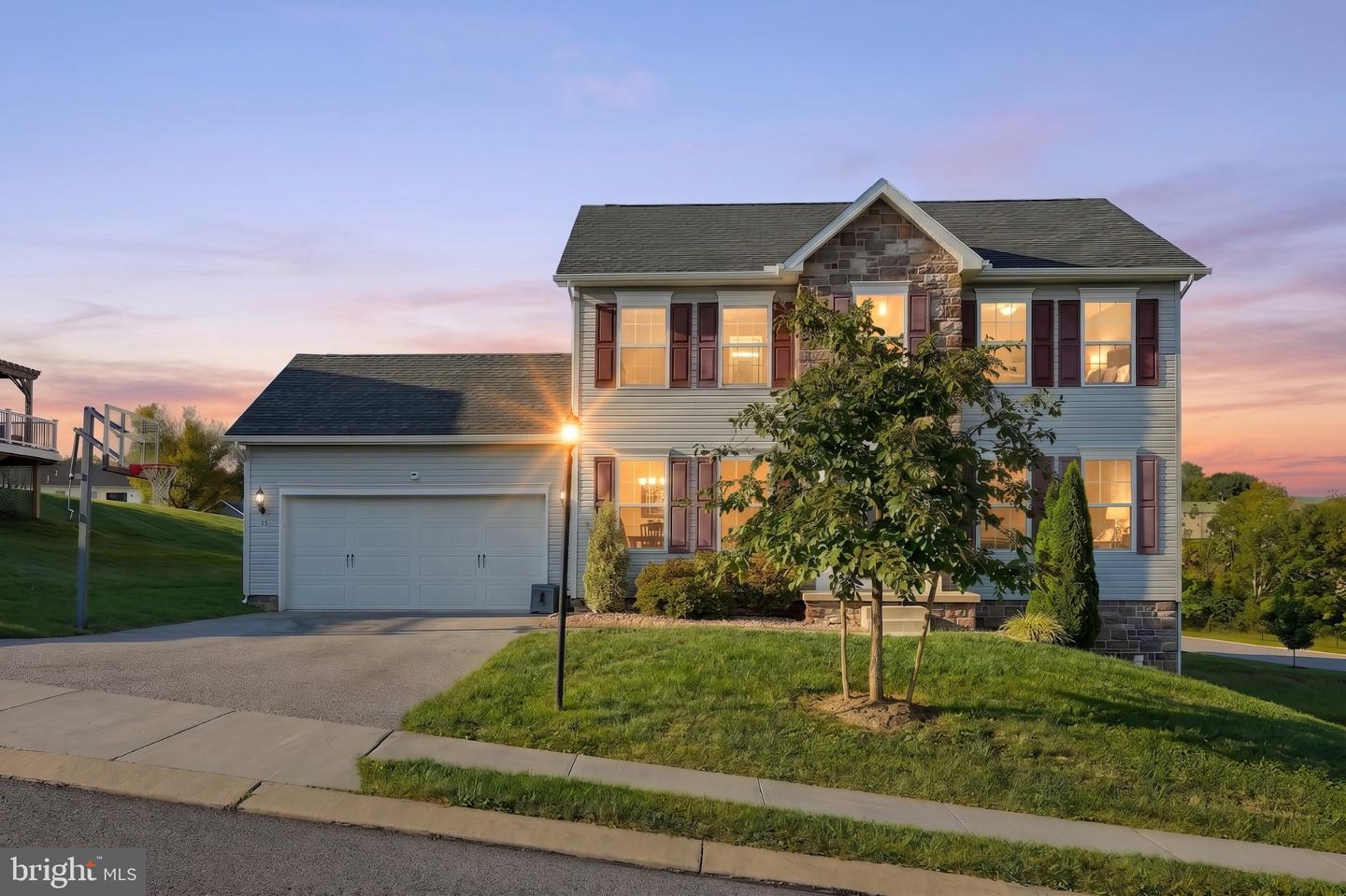 35 Fox Run Rd — photo