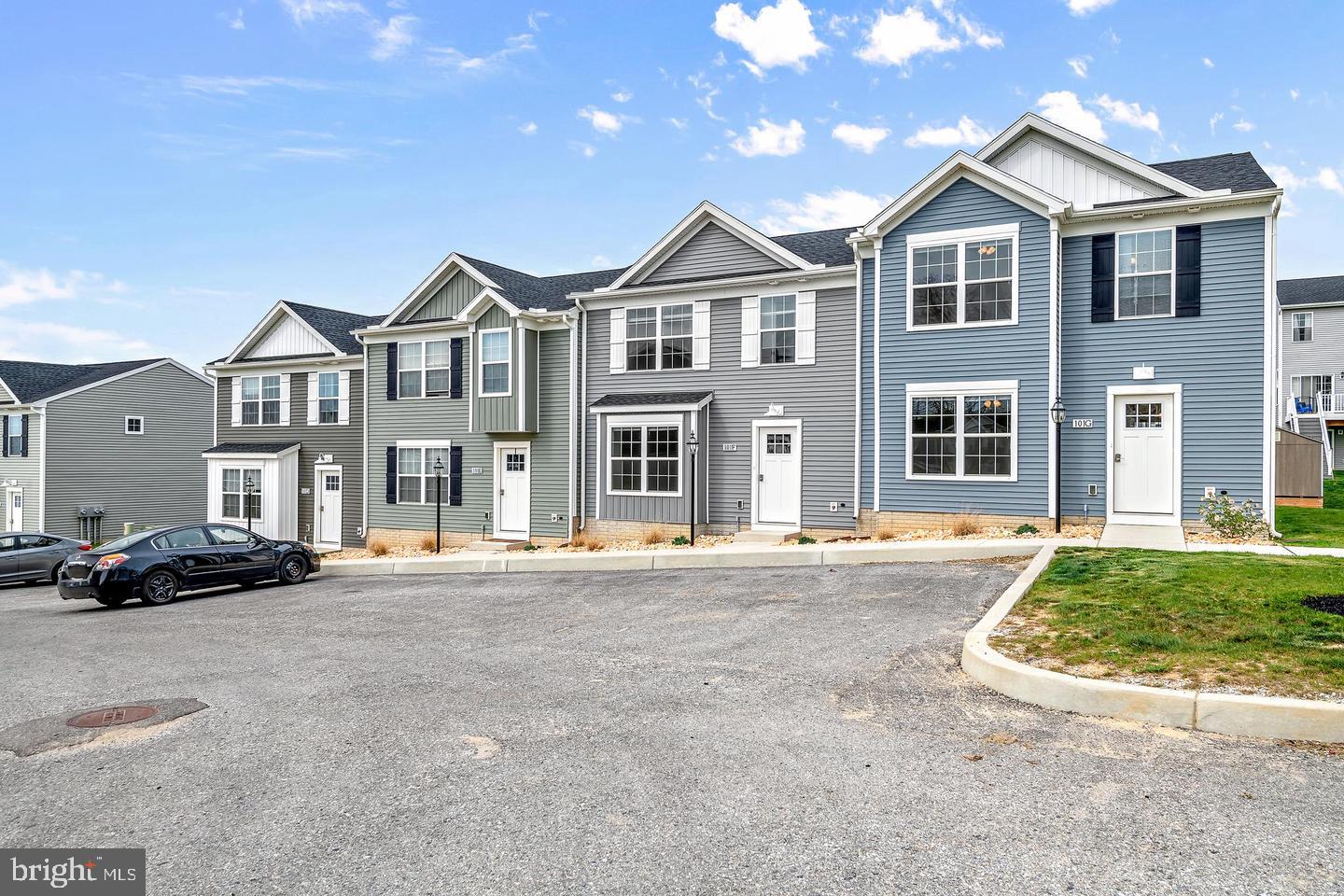 132 Quincy Drive — photo