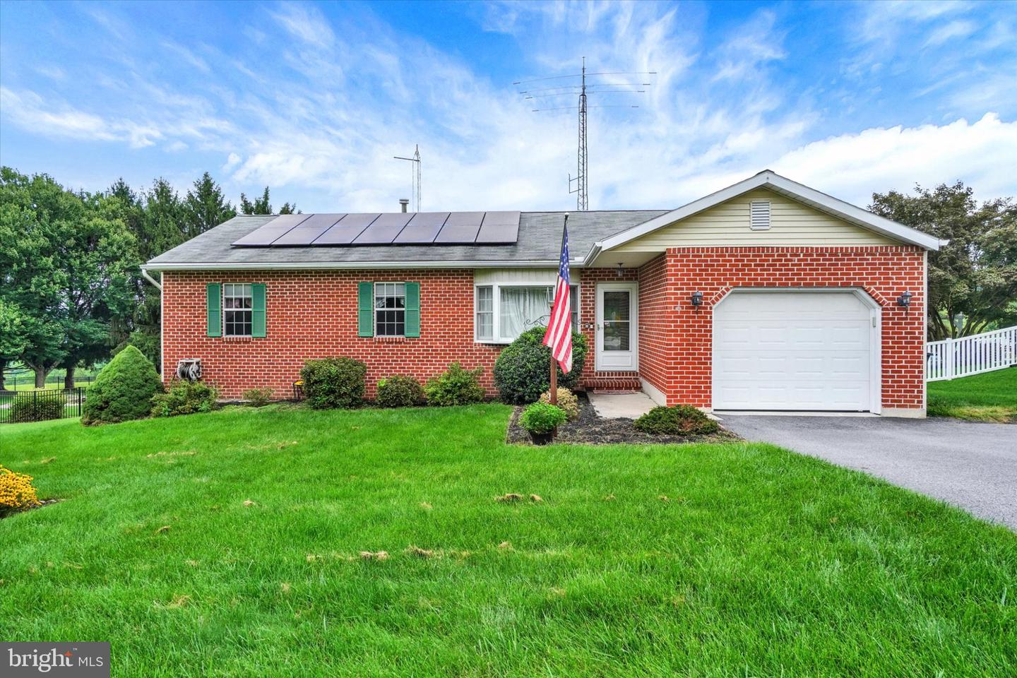 2829 Glen Hollow Dr — photo