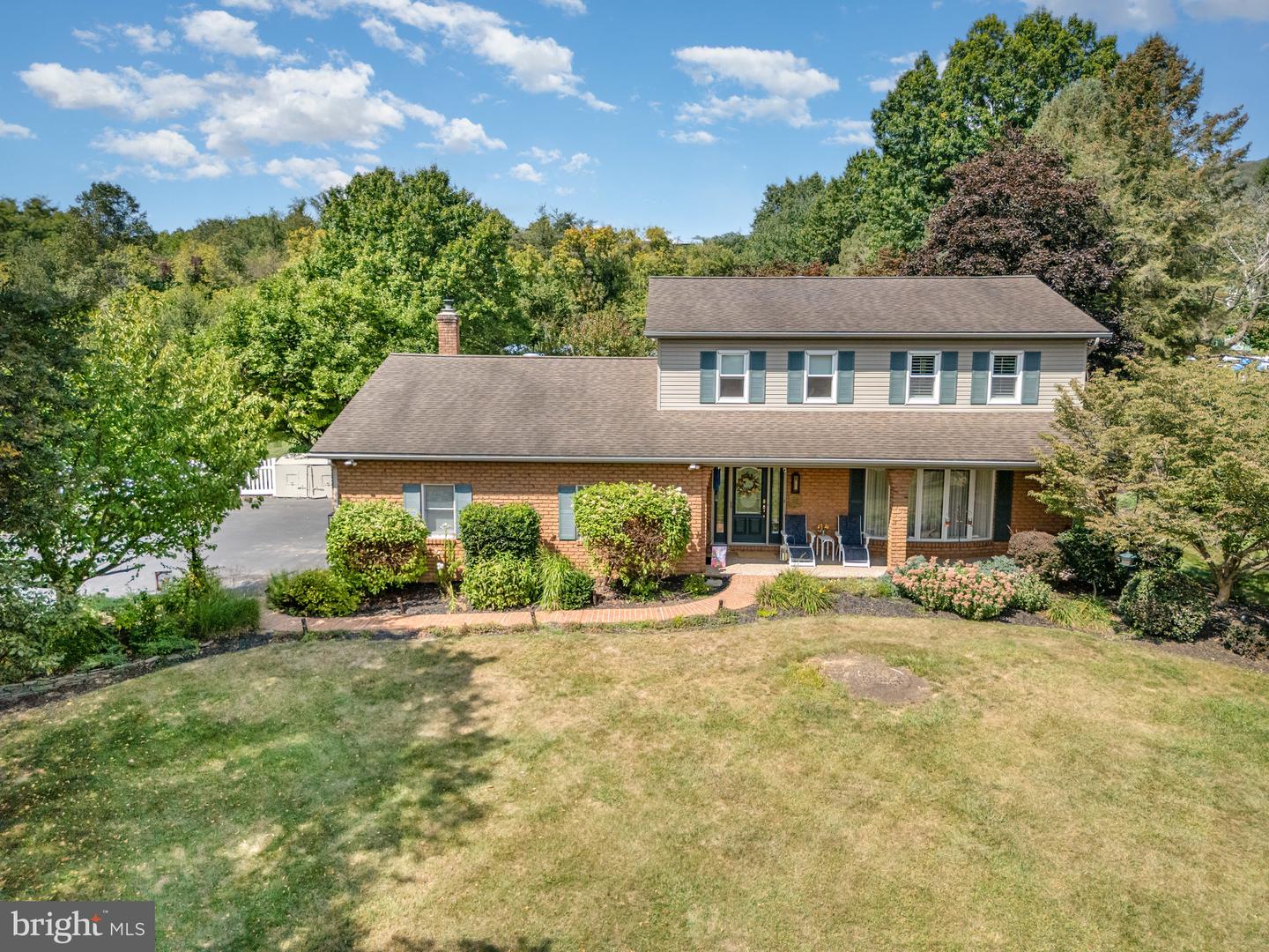 1446 S Mountain Rd — photo
