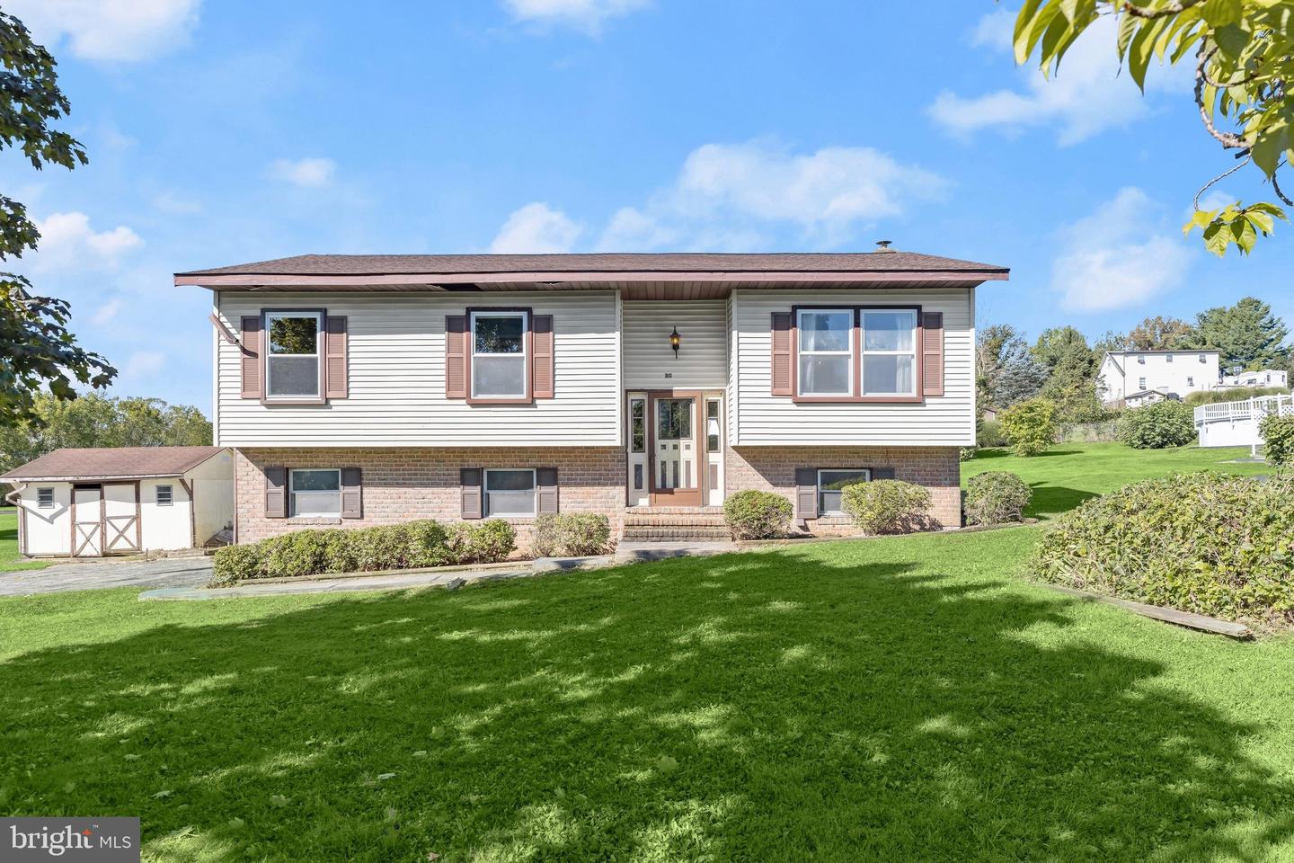30 Sugarboot Ln — photo