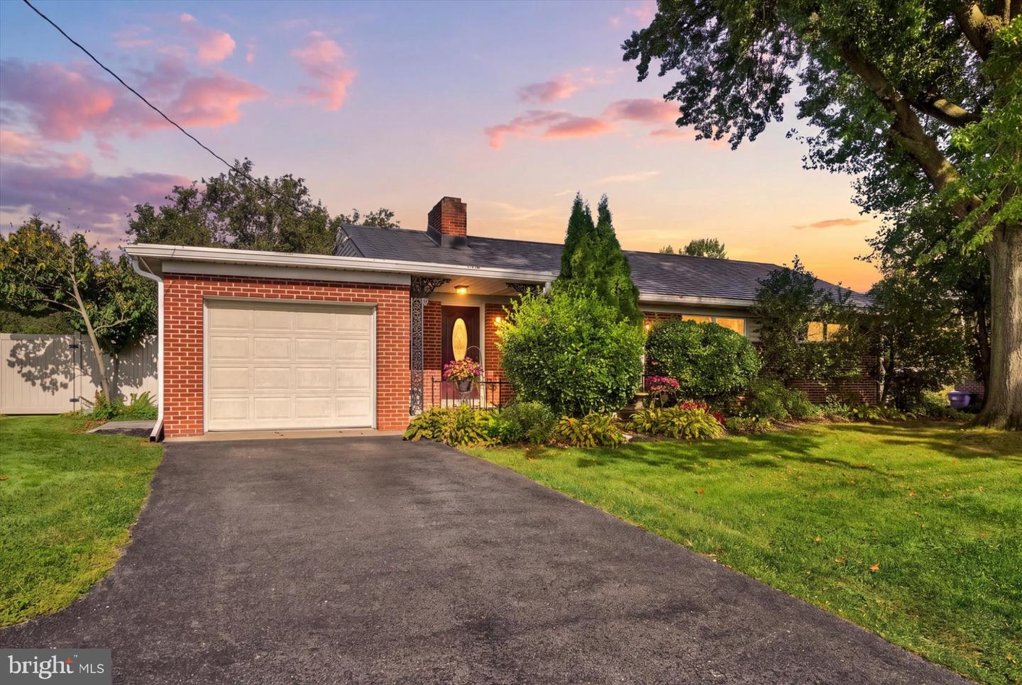 111 Indian Rock Dam Rd — photo