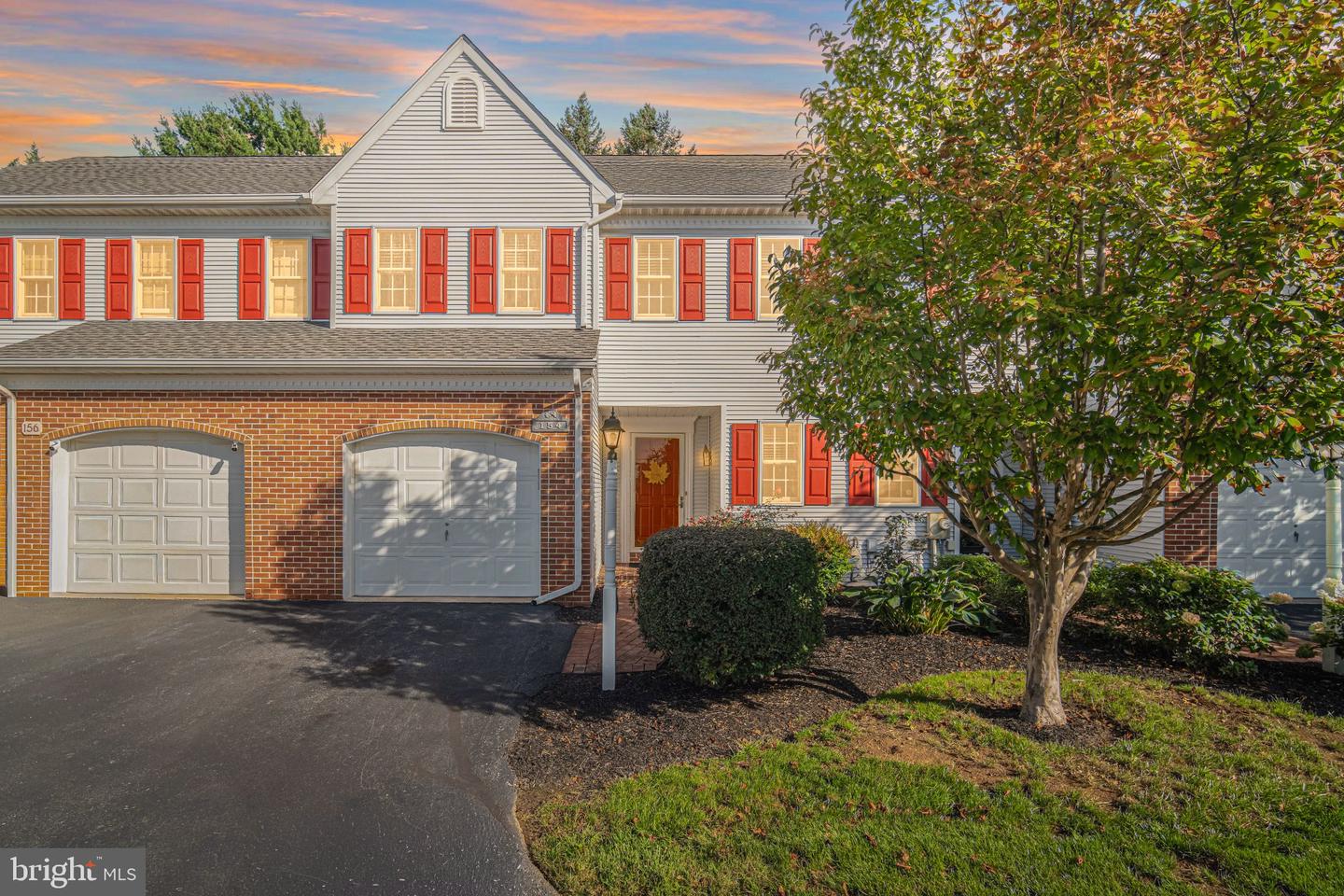154 Carriage Hill Ln — photo