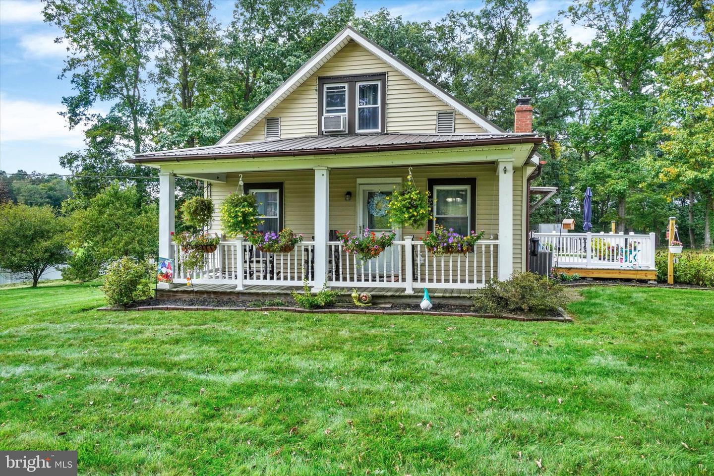 1015 Manor Road, Windsor, PA 17366 — photo 2
