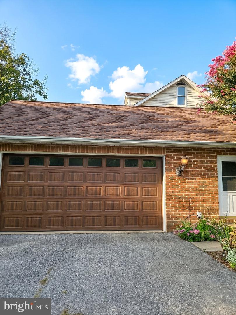 951 Porters Road, Spring Grove, PA 17362 — photo 3