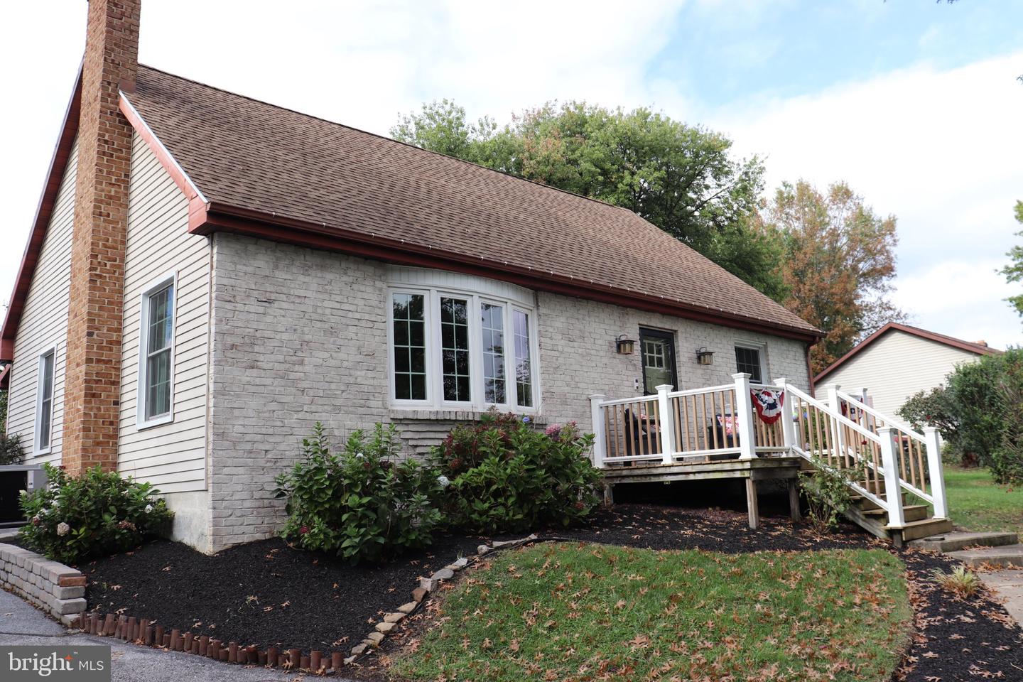 1430 Canal Road Ext — photo