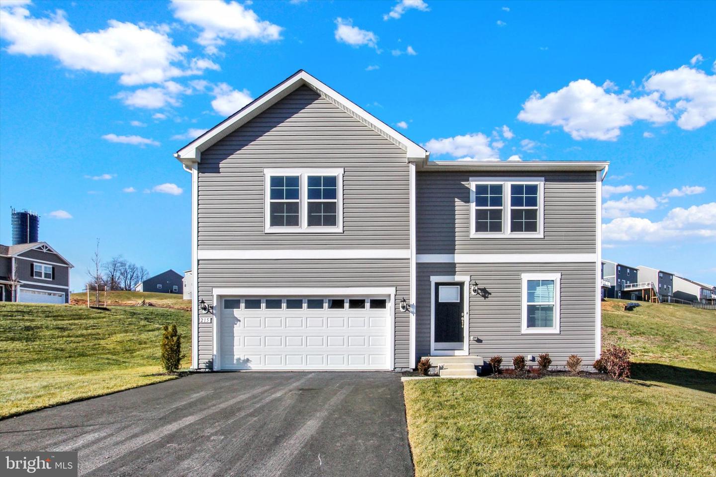 215 Pheasant Ridge Road, Hanover, PA 17331 — photo 2