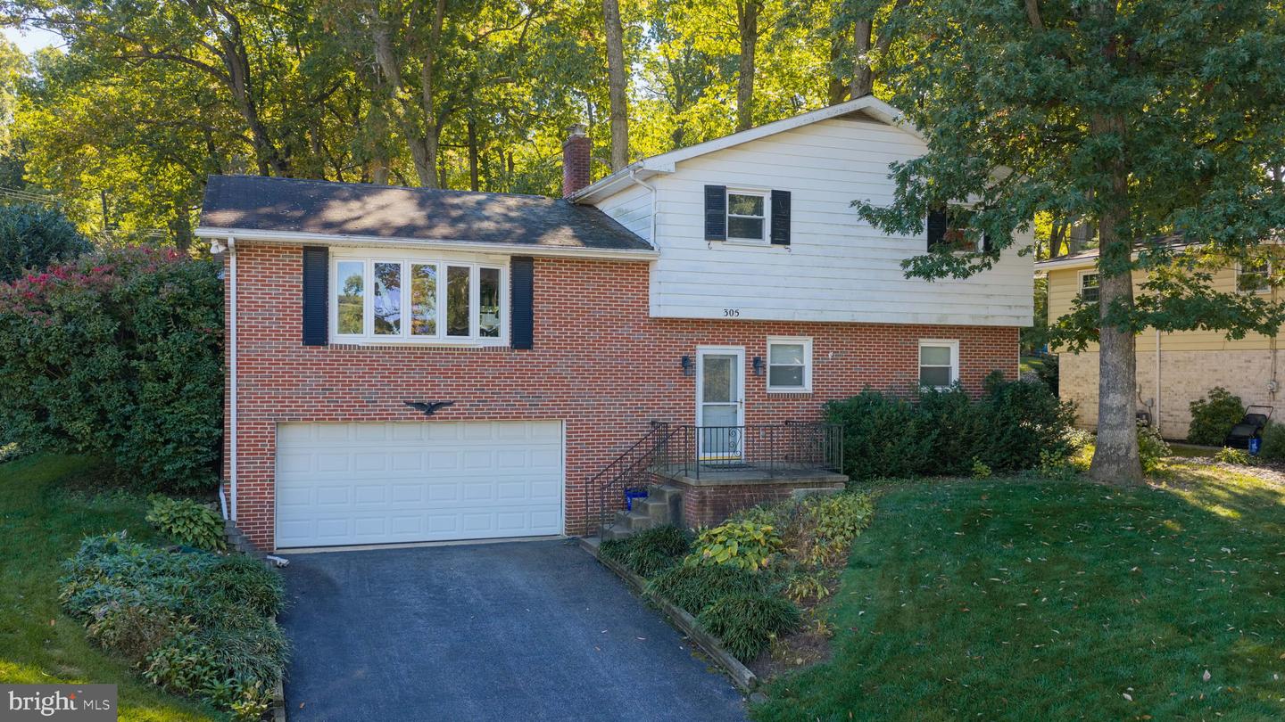 305 Blue Ridge Dr — photo