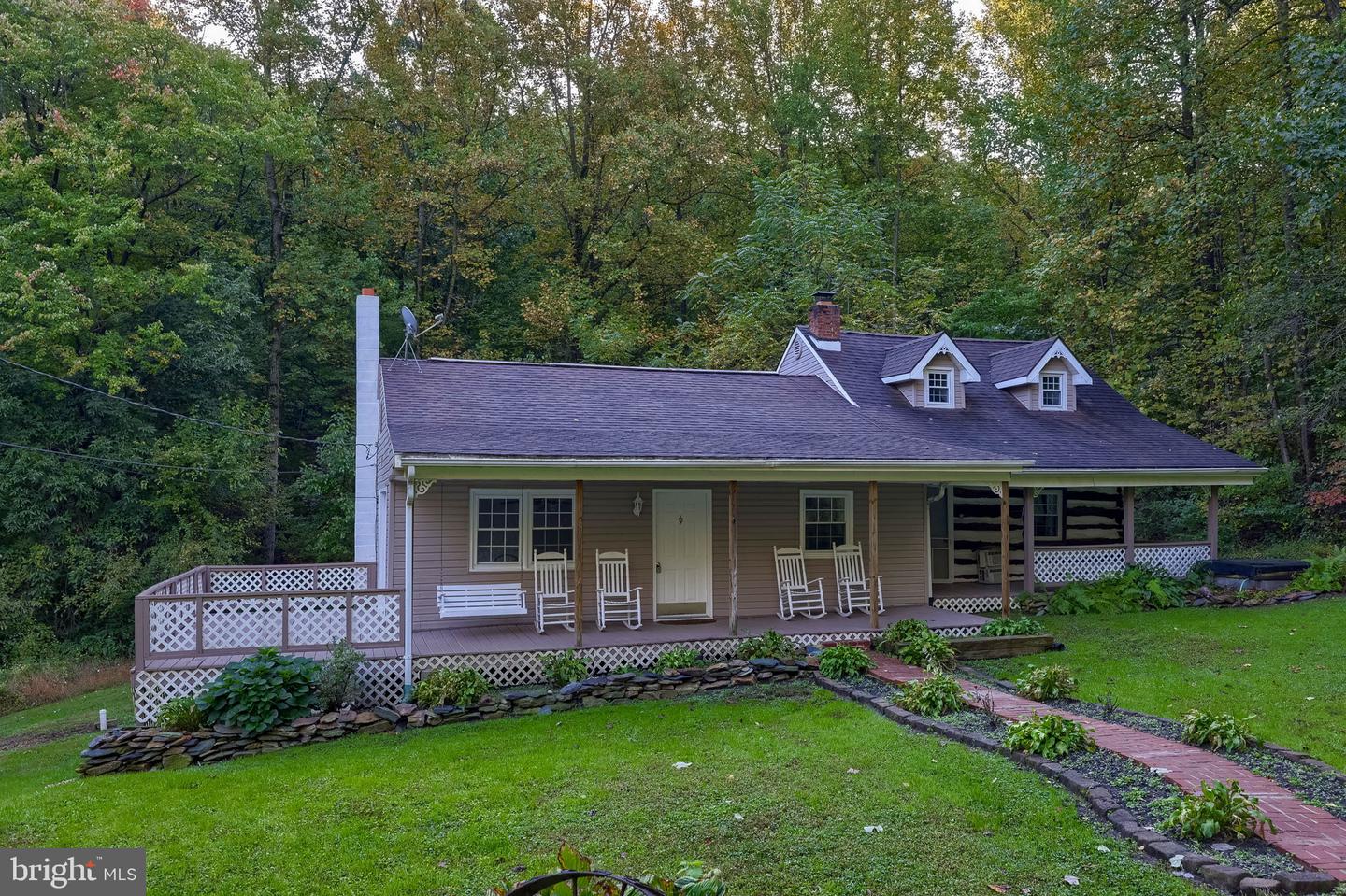 439 Rocky Ridge Road, Spring Grove, PA 17362 — photo 2