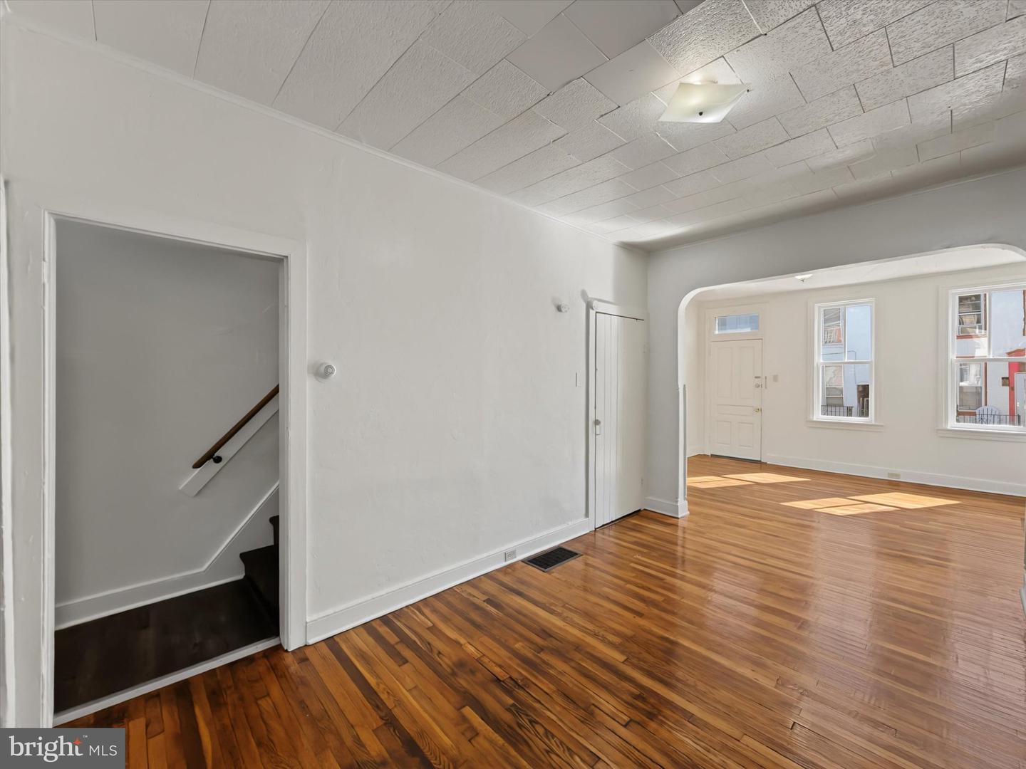 41 E Maple Street, York, PA 17401 — photo 3