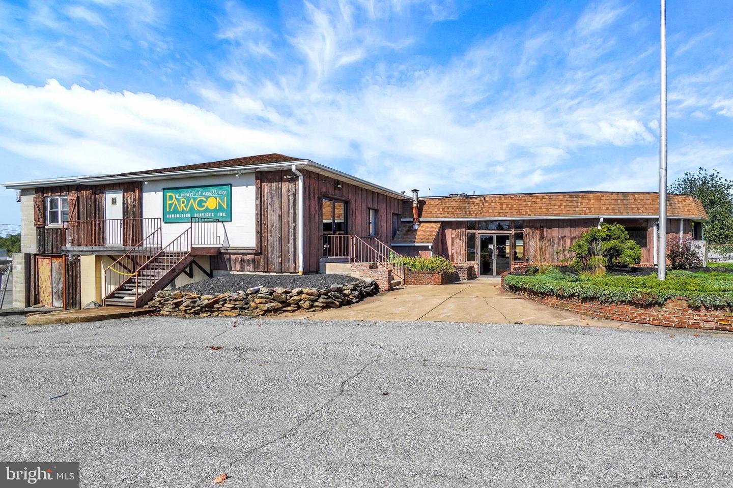 3488 Board Rd — photo