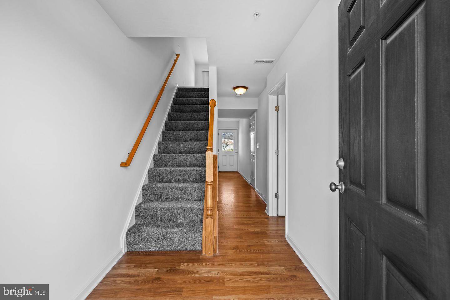 671 E. Walnut Street, Hanover, PA 17331 — photo 3