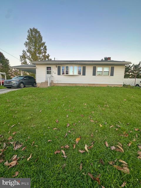 840 Kelly Dr — photo