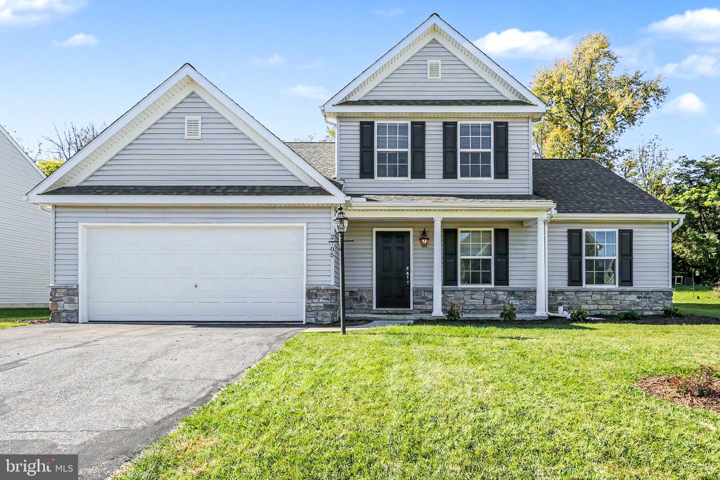 2705 Friends Cir — photo