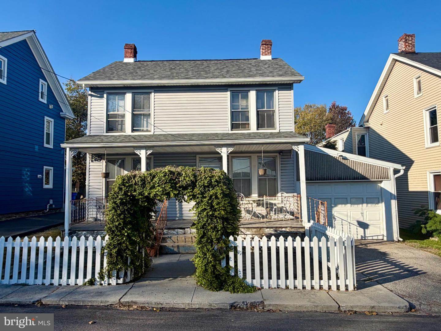 3733 Stony Brook Rd — photo