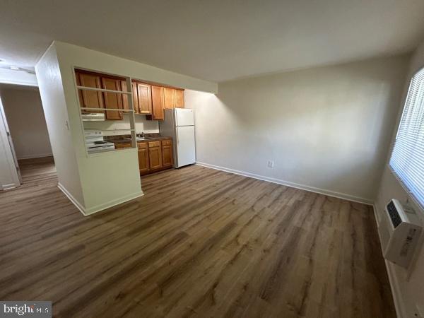 47 E Main St #E, Windsor, PA 17366 — photo 3