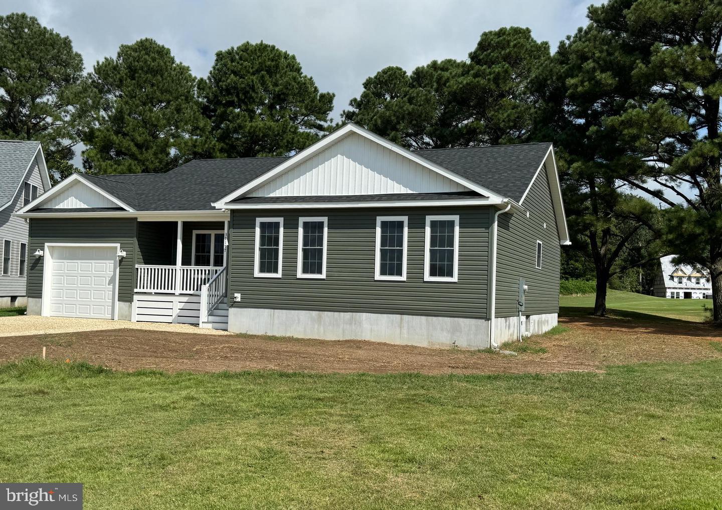 Lot 2067 Mayflower Dr — photo