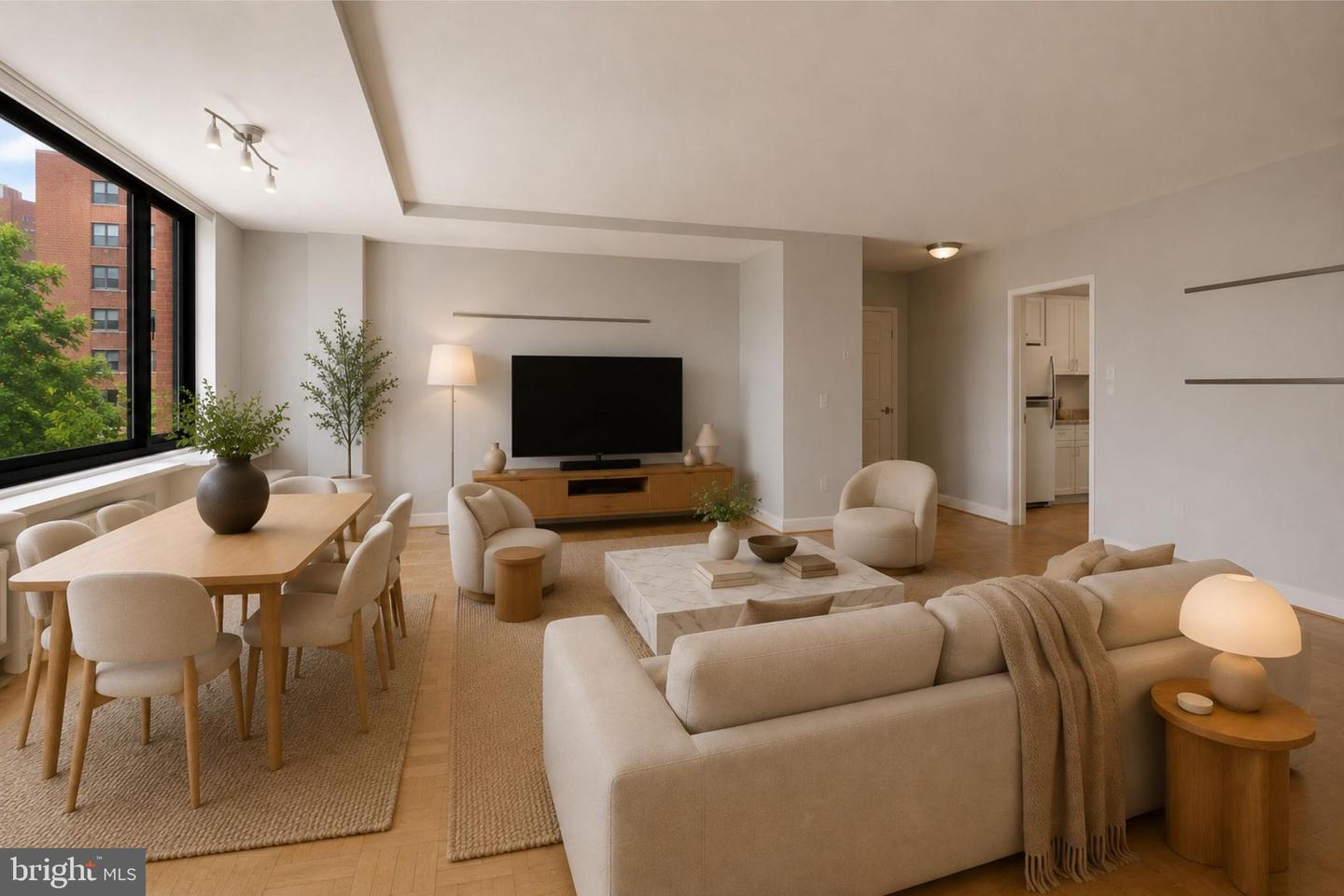 1021 Arlington Blvd #742 — photo