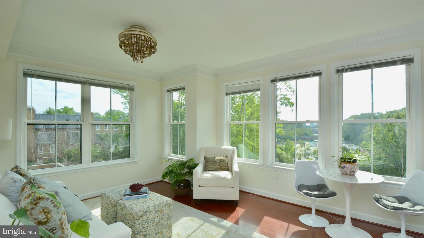 2101 N Monroe St #314 — photo