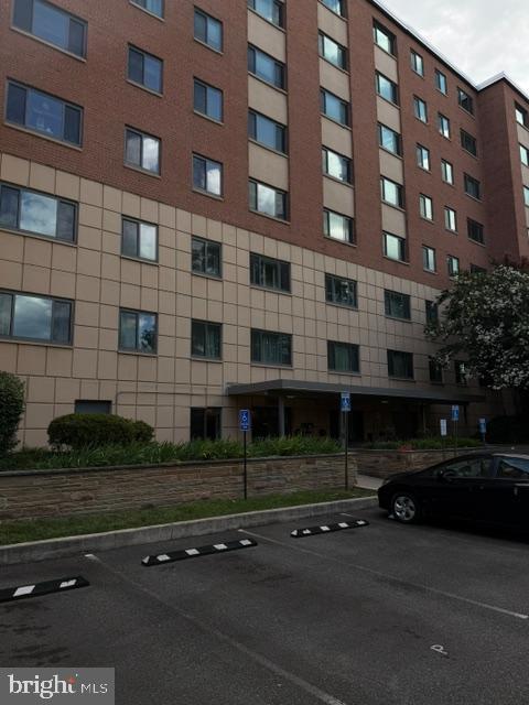 1200 S Arlington Ridge Road #403, Arlington, VA 22202 — photo 3