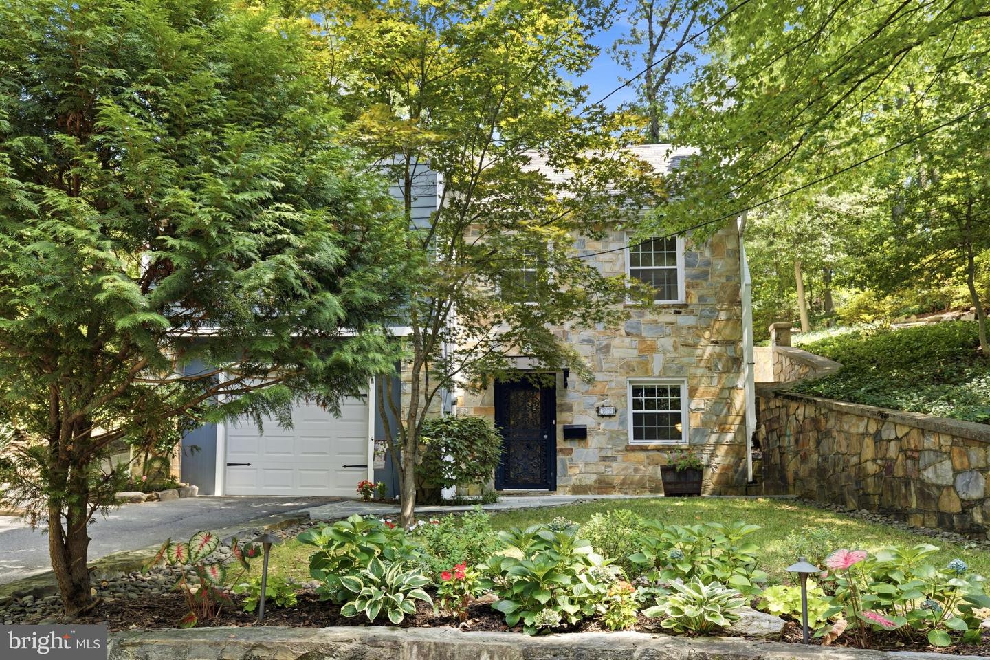 2617 S Arlington Ridge Road, Arlington, VA 22202 — photo 2