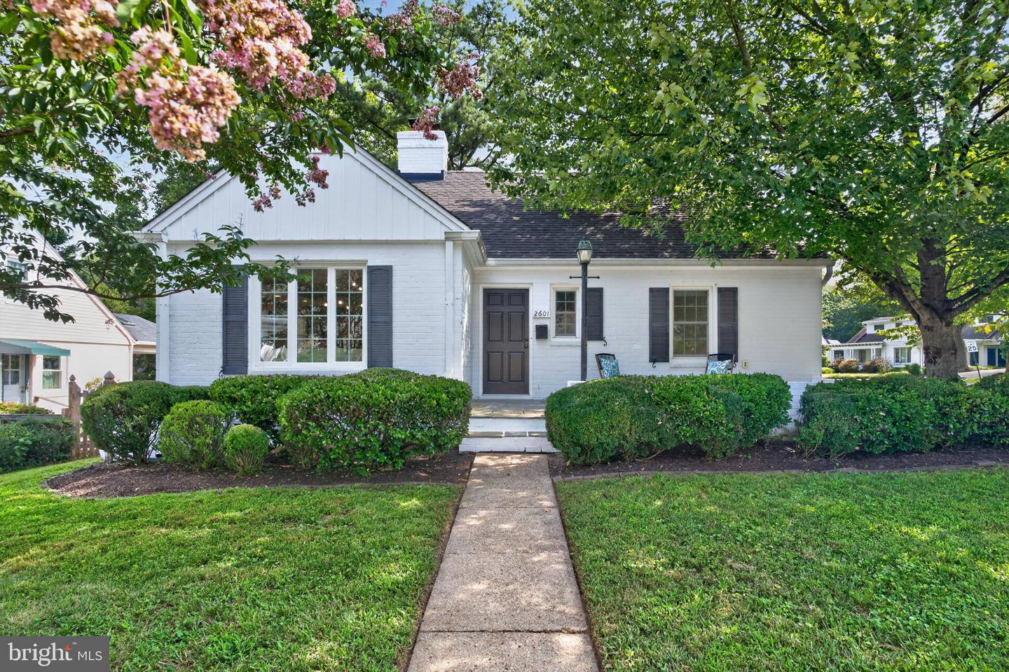 2601 Military Rd — photo