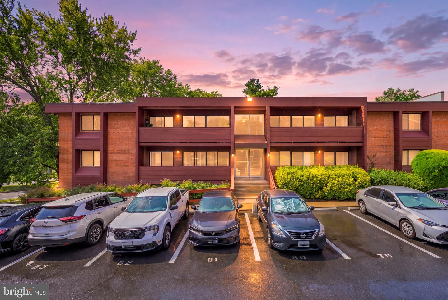 1508 S George Mason Dr #10 — photo