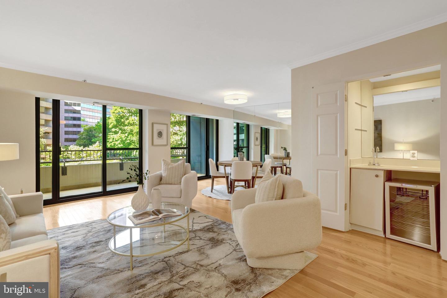 1300 Crystal Dr #401S — photo