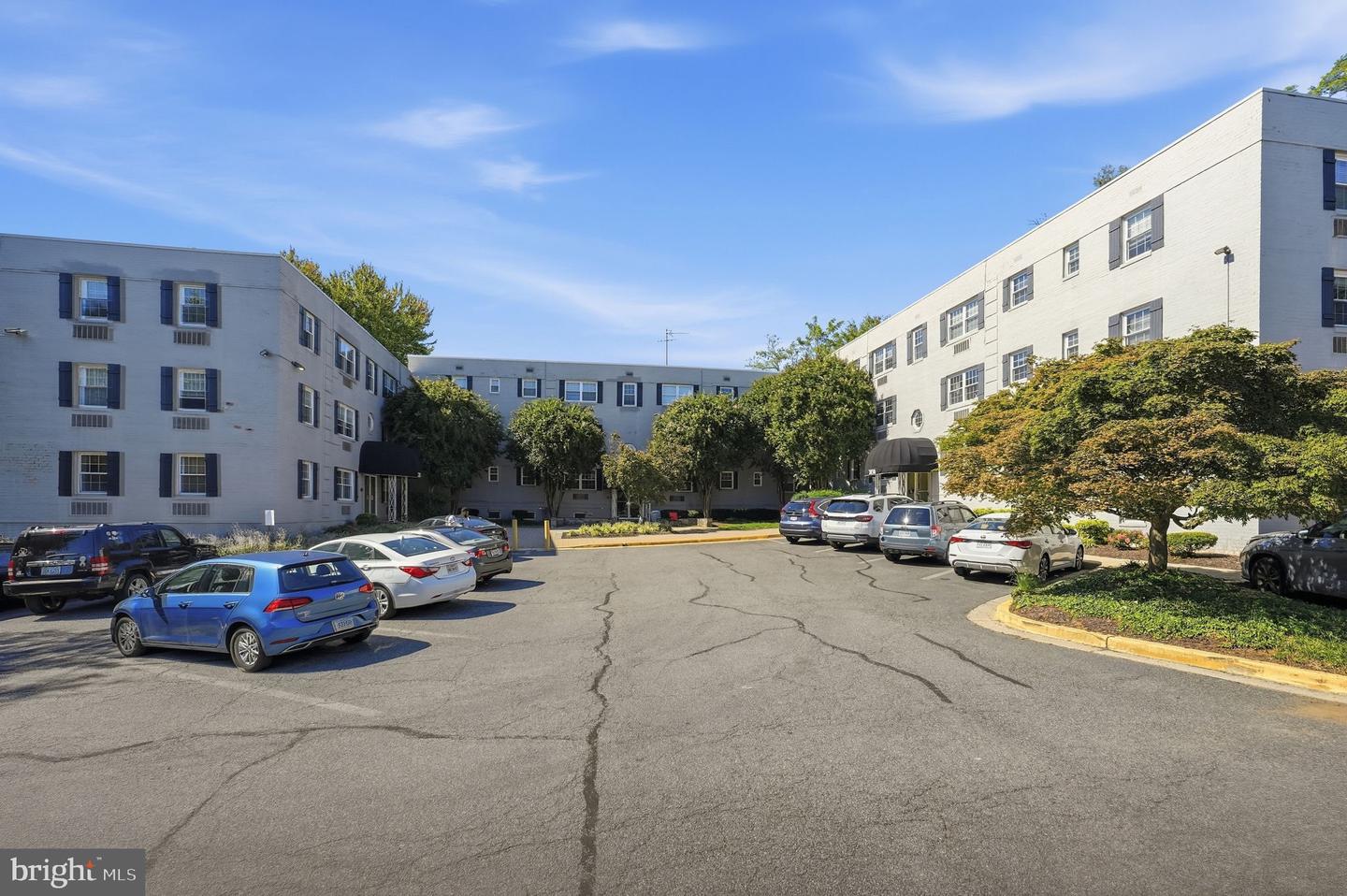 2030 N Vermont St #101 — photo