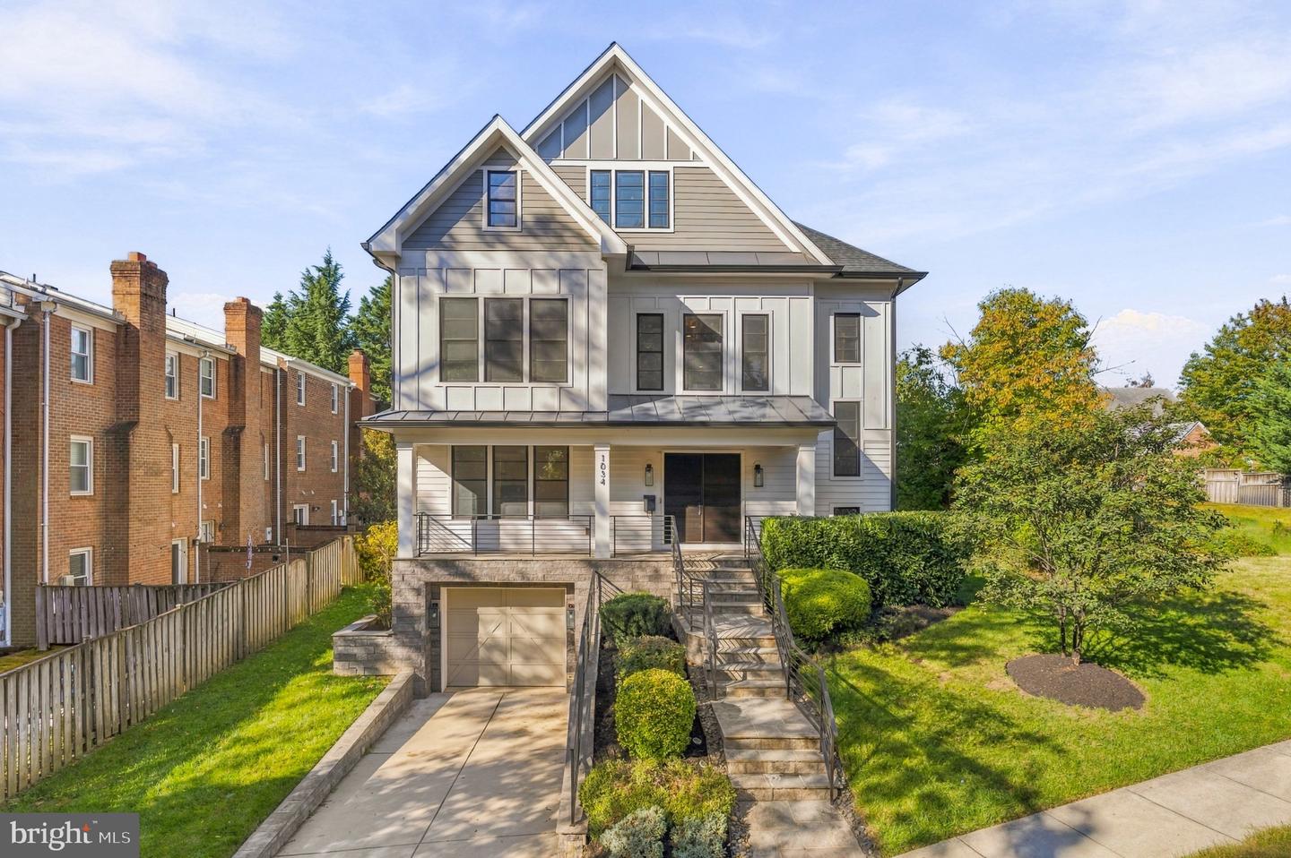 1034 N Cleveland St — photo