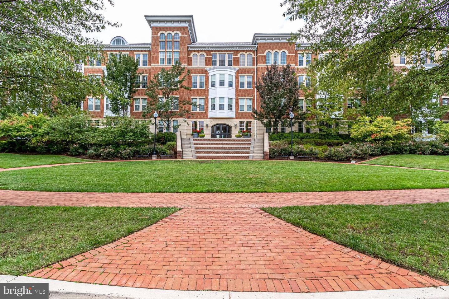 400 Cameron Station Blvd #117 — photo