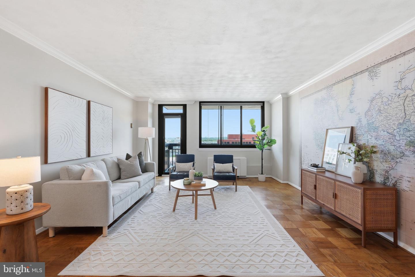 801 N Pitt St #706 — photo