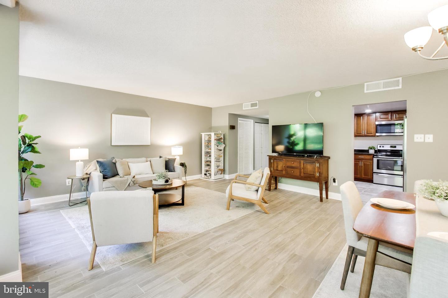 6301 Stevenson Ave #102 — photo