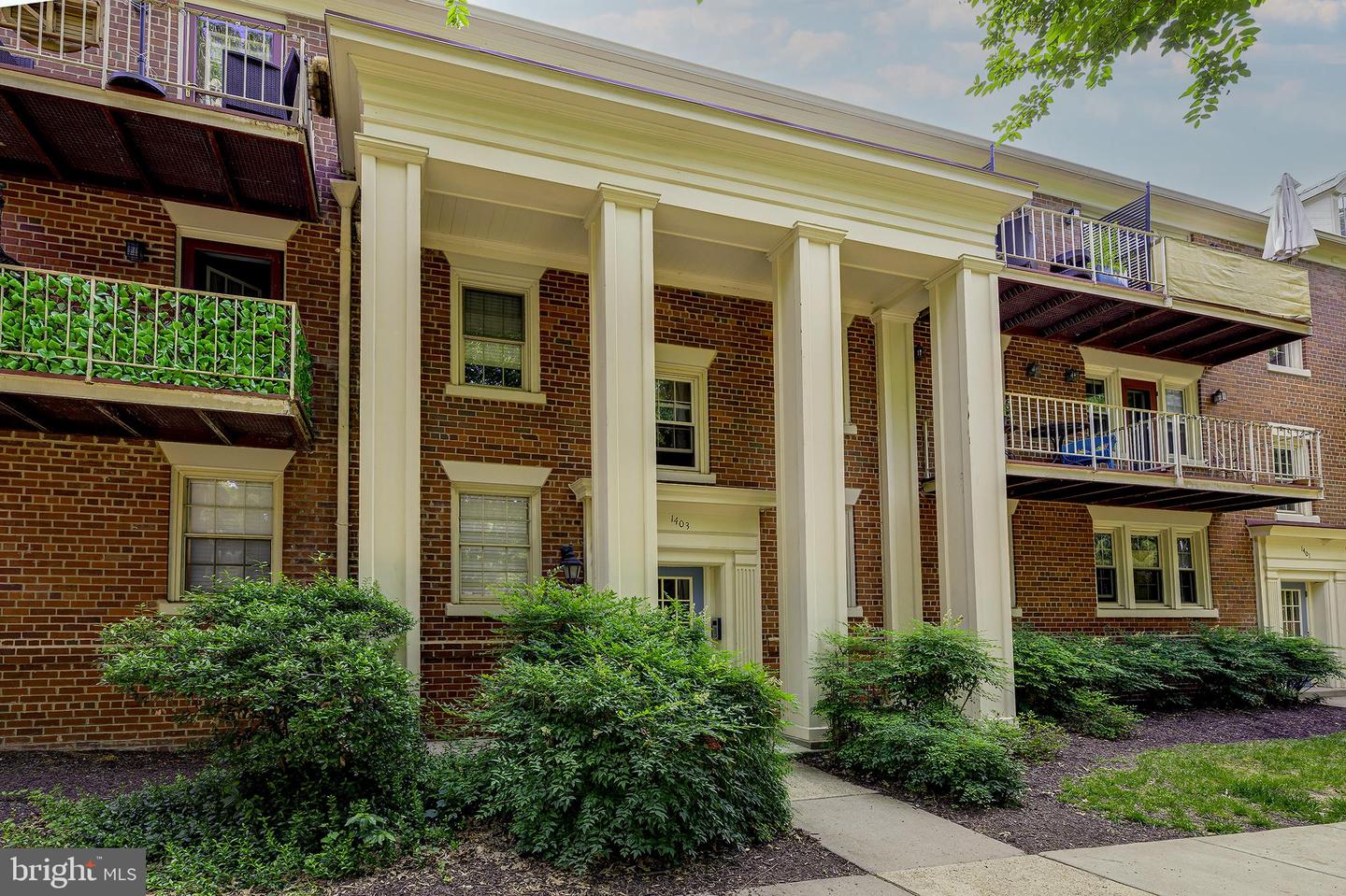 1403 E Abingdon Dr #2 — photo