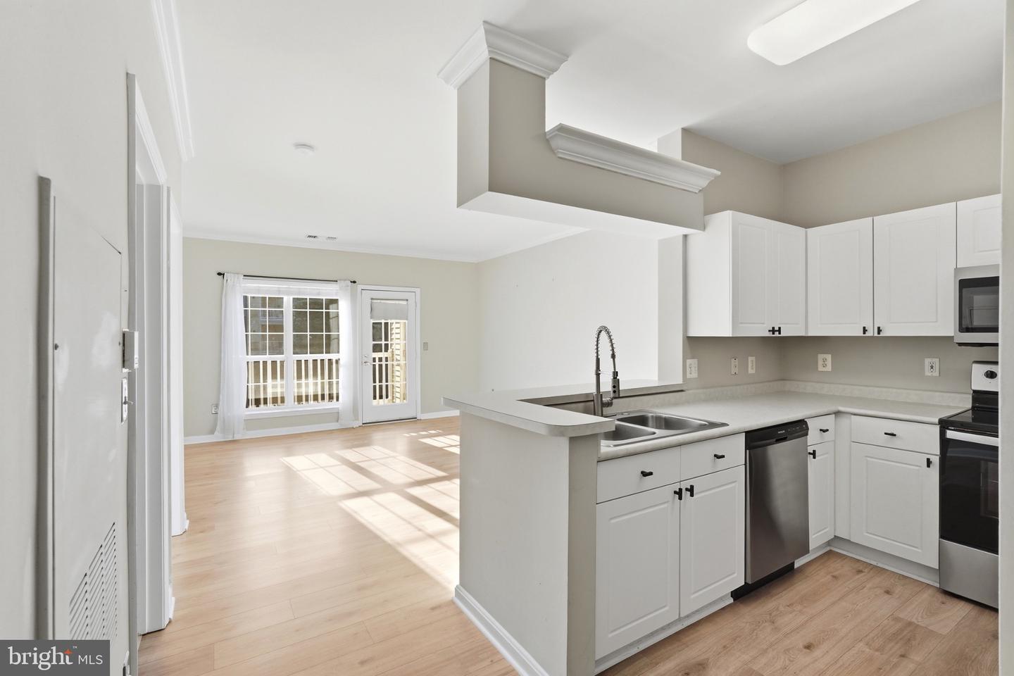 4551 Strutfield Ln #4308 — photo