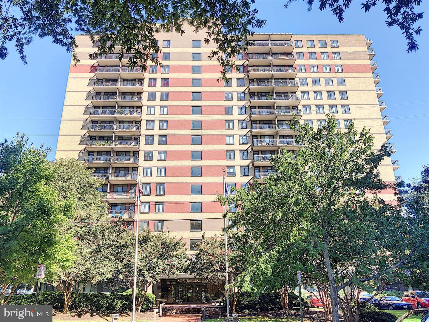 801 N Pitt St #109 — photo