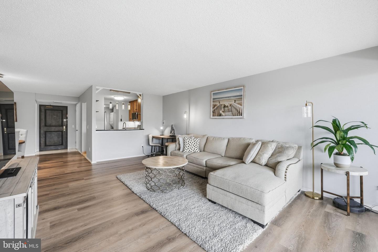 6101 Edsall Rd #1210 — photo