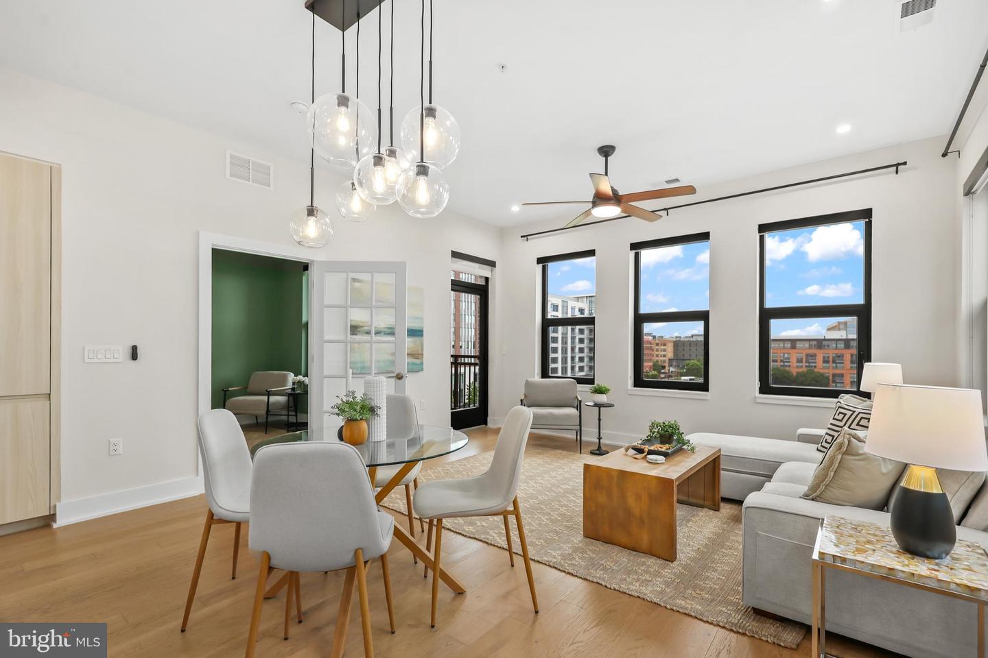 701 Swann Ave #511 — photo