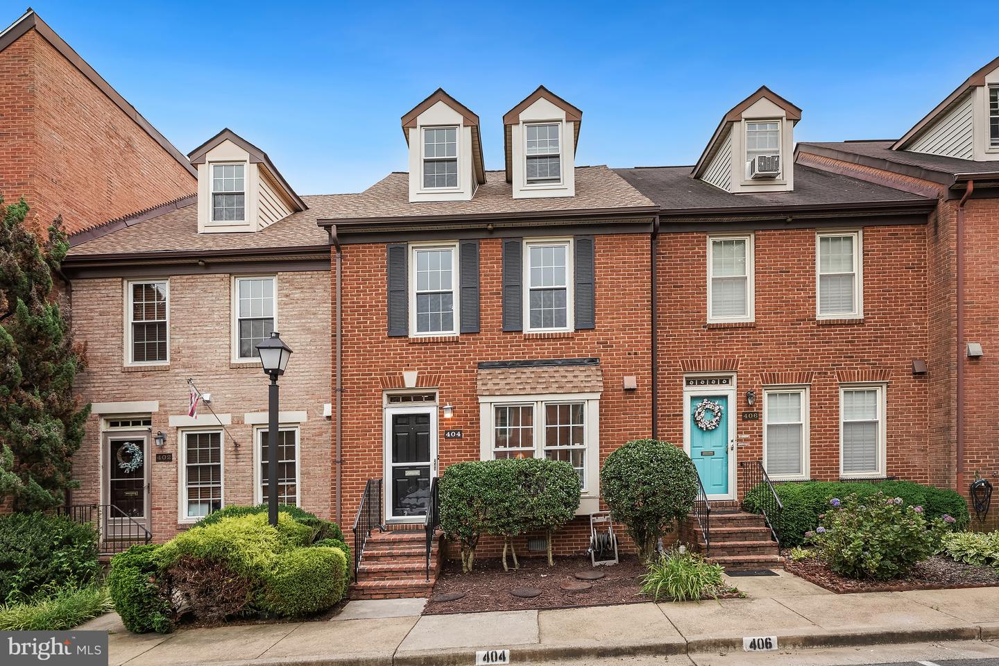 404 Glebe Road W, Alexandria, VA 22305