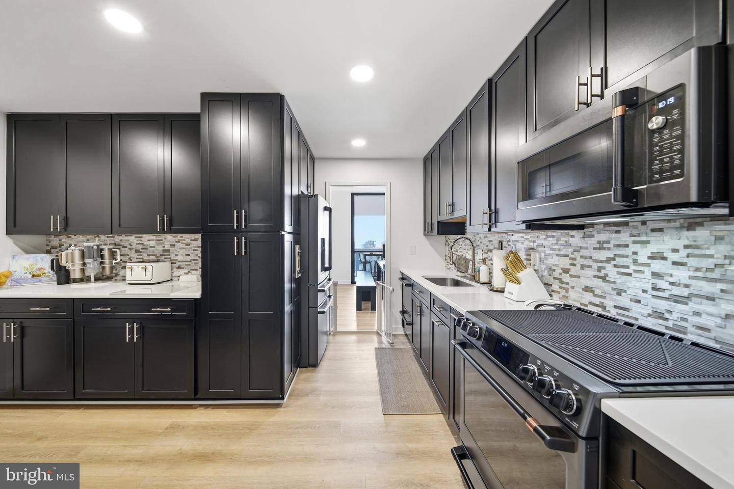 6101 Edsall Rd #1805 — photo